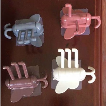 Móc Treo Đồ Dán Tường Đa Năng 4 Chấu Hình Cây Thông - Móc Treo Chìa Khóa, Vật Dụng, Quần Áo Tiện Lợi - #MOCDANTUONG