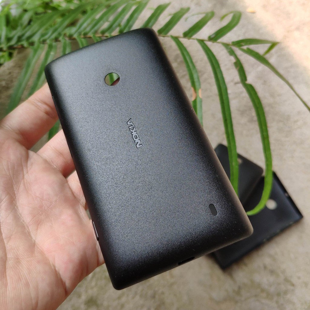 Vỏ nokia lumia 520/525 màu đen lên máy cực đẹp