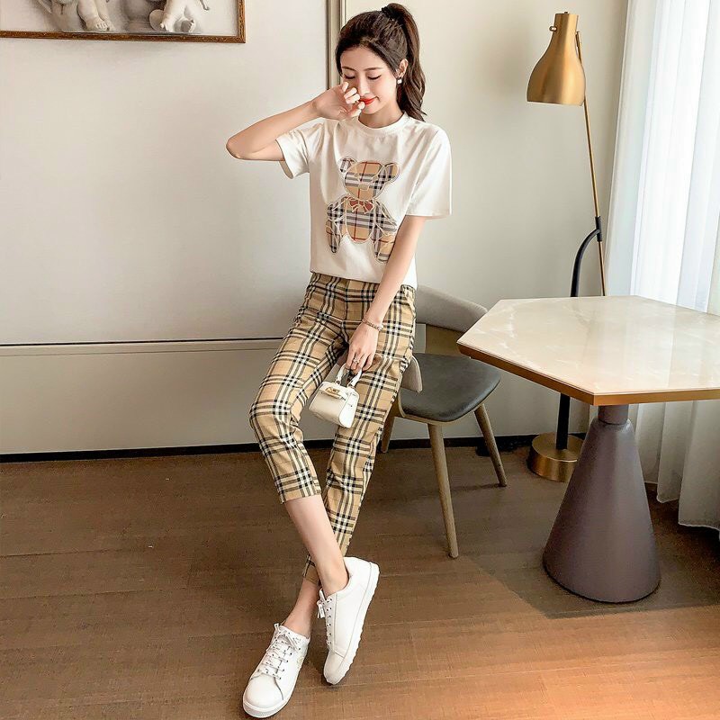 Bộ Thun Cao Cấp  Áo Thun Gấu Tay Cộc Và Quần Họa Tiết Caro Sọc, Bộ Thể Thao Năng Động Cá Tính-Size: M-L-XL-2XL