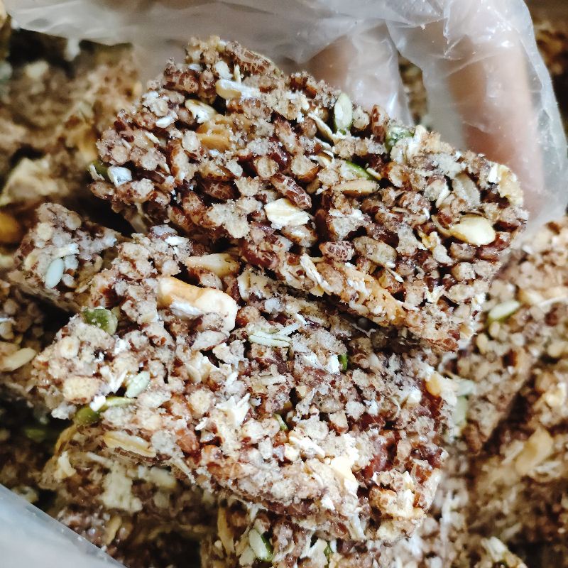 Thanh Gạo Lức Hạt &amp; Dừa Sấy Giòn 250gr