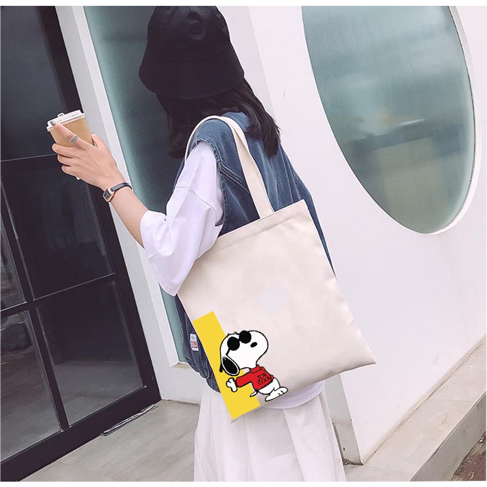 [Mã BMBAU50 giảm 50K đơn 150K] Túi tote vải mộc GINKO dây kéo in hình Snoopy and Friends M104