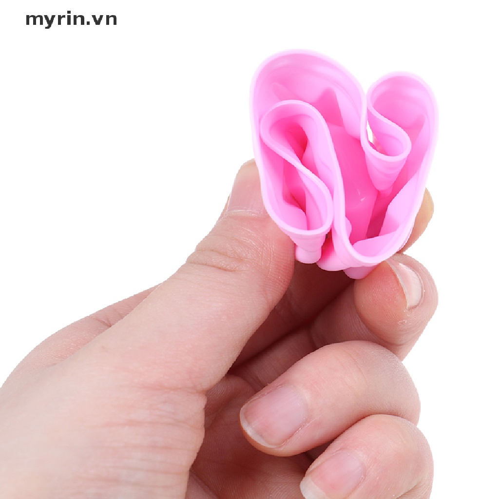 Set 12 Khuôn Silicon Làm Bánh Donut Tiện Dụng