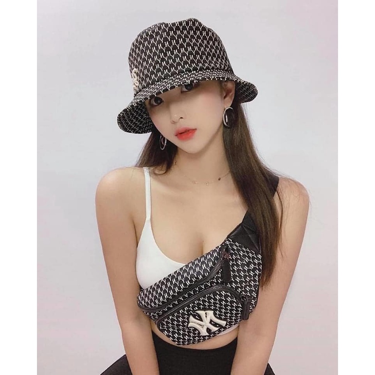 Combo Túi bao tử / Mũ Lưỡi trai / Bucket MLB Monogram Hip-Sack New York Yankees Black - 32BGC9111-50L | HÀNG CHUẨN 1:1