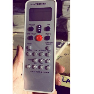 Điều khiển điều hoà toshiba