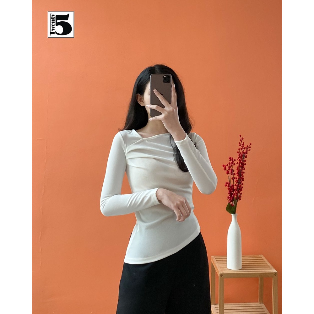 Áo thun gân nữ cổ chéo tay dài vạt chéo form nhỏ Twentyfive H42