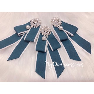 Nơ cài áo tiểu thư viền trắng
