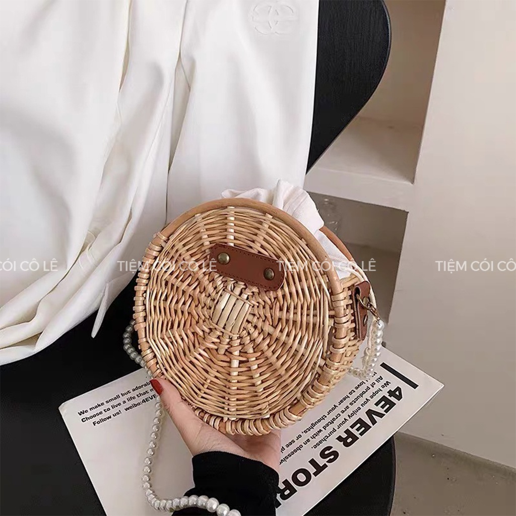Túi mây dáng hộp tròn quai ngọc trai nhân tạo xinh xắn cho bạn gái - Tiệm Cói Cô Lê