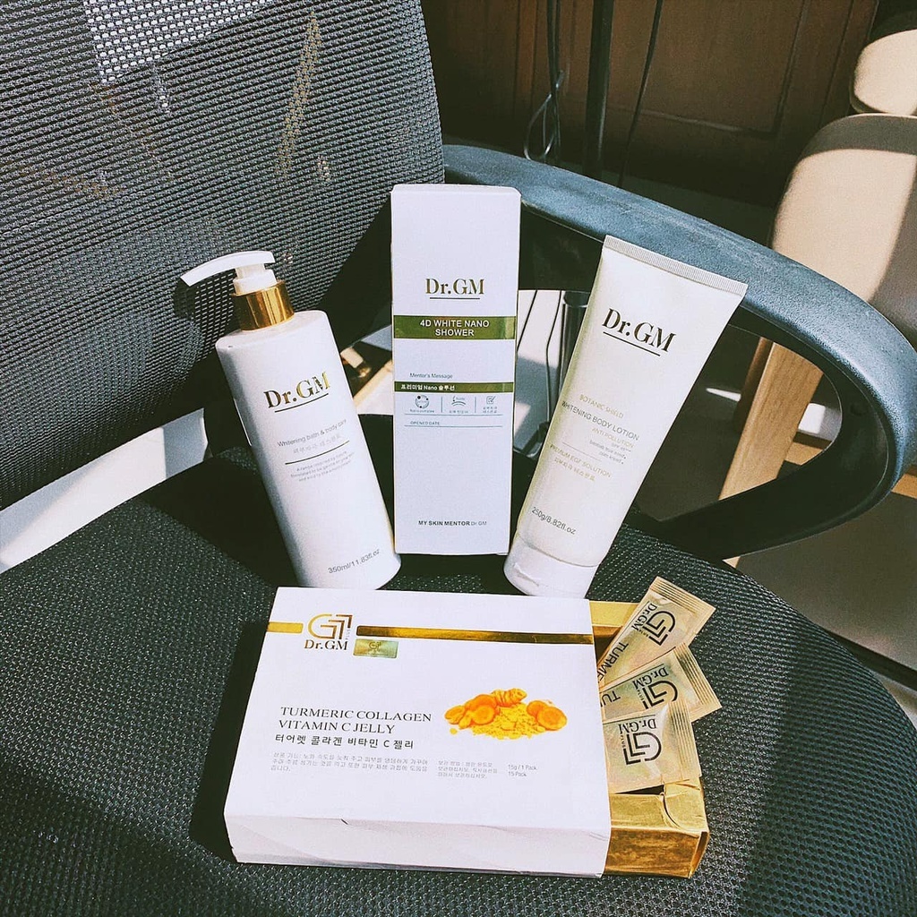 Sữa tắm truyền trắng da Dr.GM 4D White Nano Shower fullsize 350ml