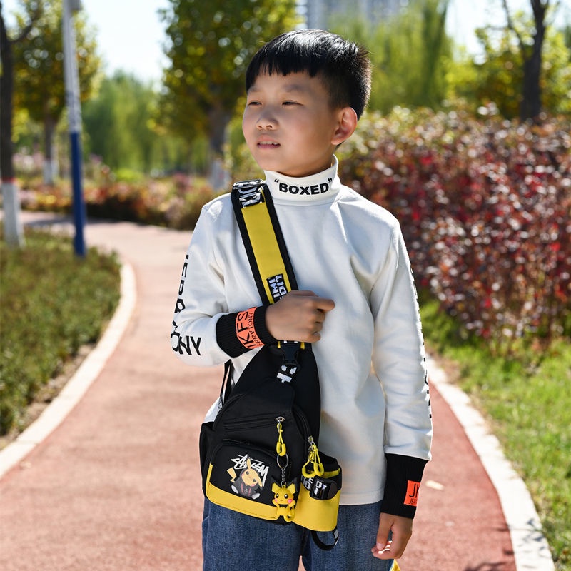 Túi đeo chéo họa tiết hoạt hình dễ thương thời trang cho bé trai và gái 2021 | BigBuy360 - bigbuy360.vn