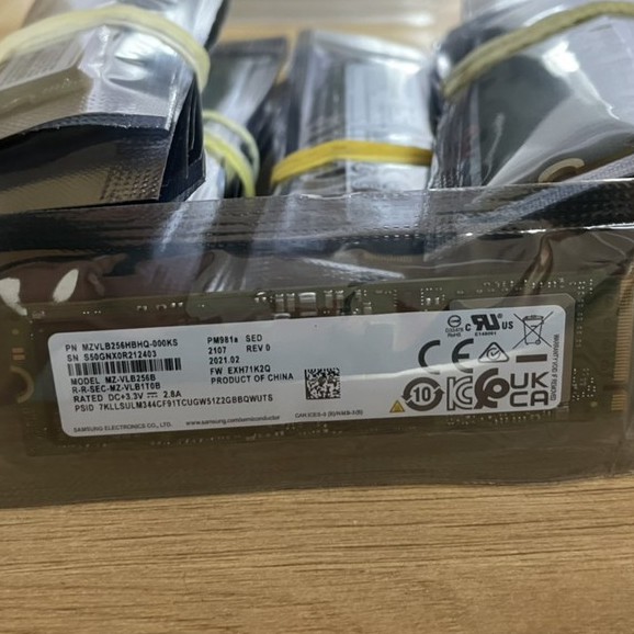 Ổ cứng SSD M2 PCIe 2280 Samsung PM981a 256GB NVMe -bảo hành 36 tháng