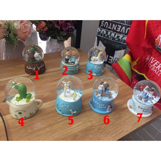 QUẢ CẦU THỦY TINH PHA LÊ CÓ KIM TUYẾN side vừa