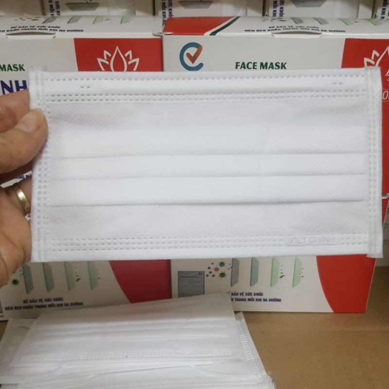 Hộp 50 chiếc Khẩu Trang Y tế Màu Trắng 4 lớp Dày Dặn