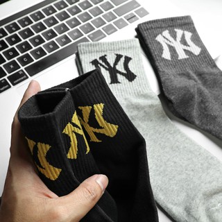 Set 3 đôi vớ N.Y cổ cao