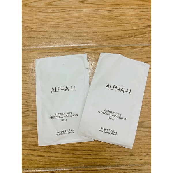 Sample 5ml Kem Dưỡng Alpha-H essential skin perfecting moisturiser Spf15