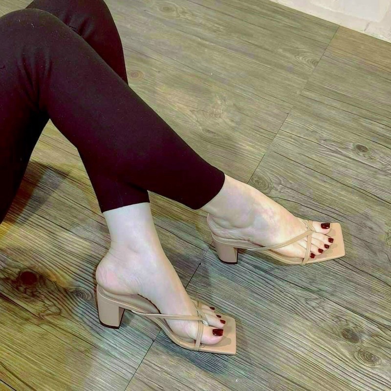guôc nữ gót vuông cao 5cm kẹp dây mảnh thời trang Luhana