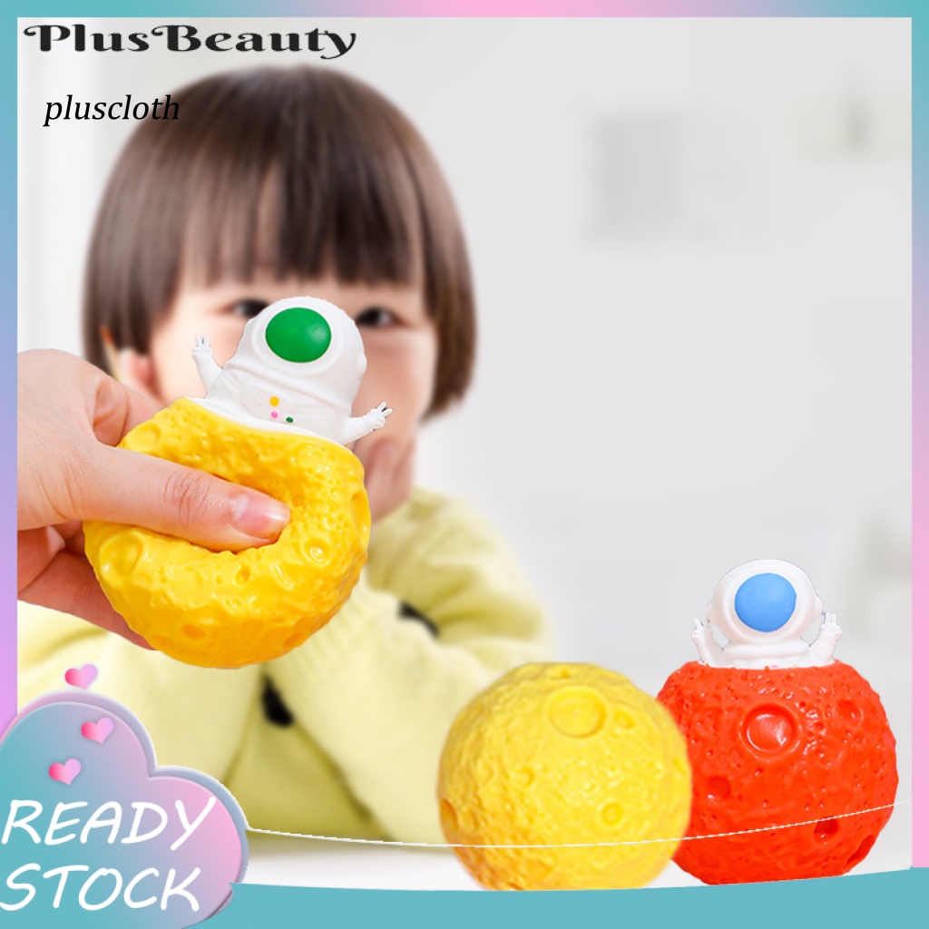 Đồ Chơi Bóp Tay Hình Phi Hành Gia Bằng Nhựa