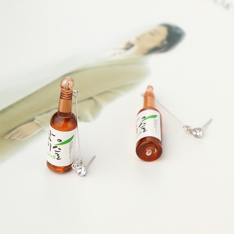 Hoa tai bông tai Hàn Quốc dễ thương E1253 hình chai nước, Soju nhiều màu