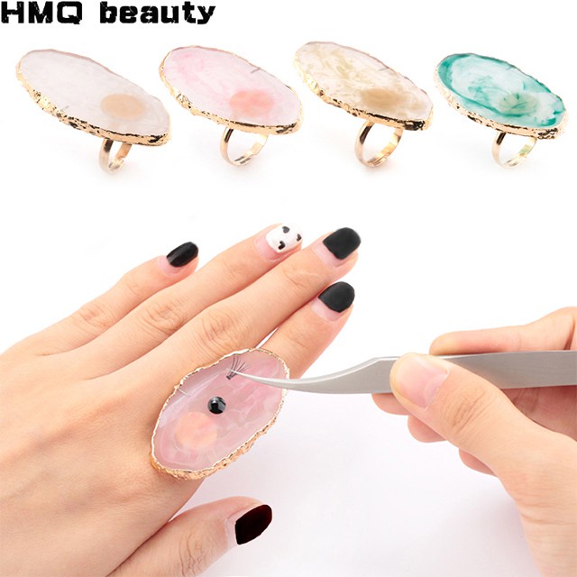 Một là phần mở rộng của lông cá nhân vòng Acrylic. Hãy dính chặt vào nhau, buộc tóc bạn lại với nhau.