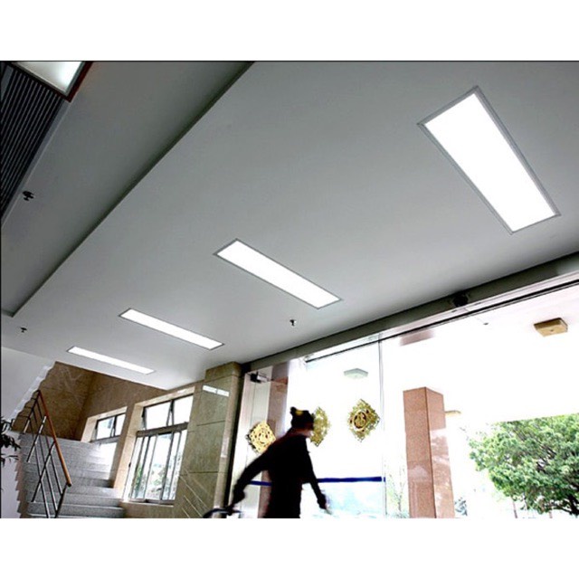 ĐÈN LED Panel ÂM TRẦN sáng thẳng 300x600 28W ( Bảo Hành 2 Năm)