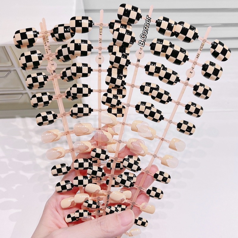 Bộ 24 Móng Tay Giả Kèm Keo - NAIL1019