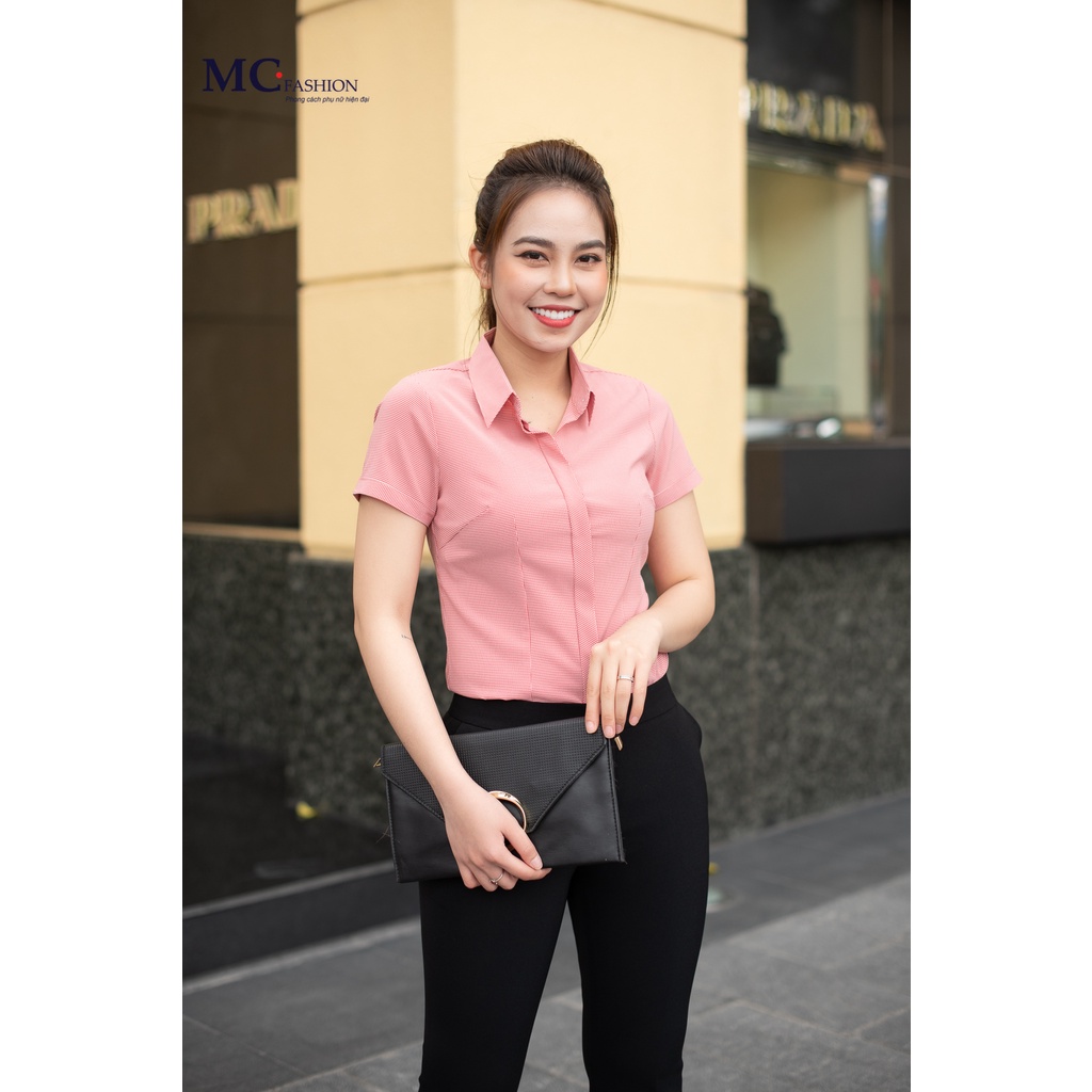 Áo sơ mi ngắn tay MC Fashion chất vải silk lụa A681