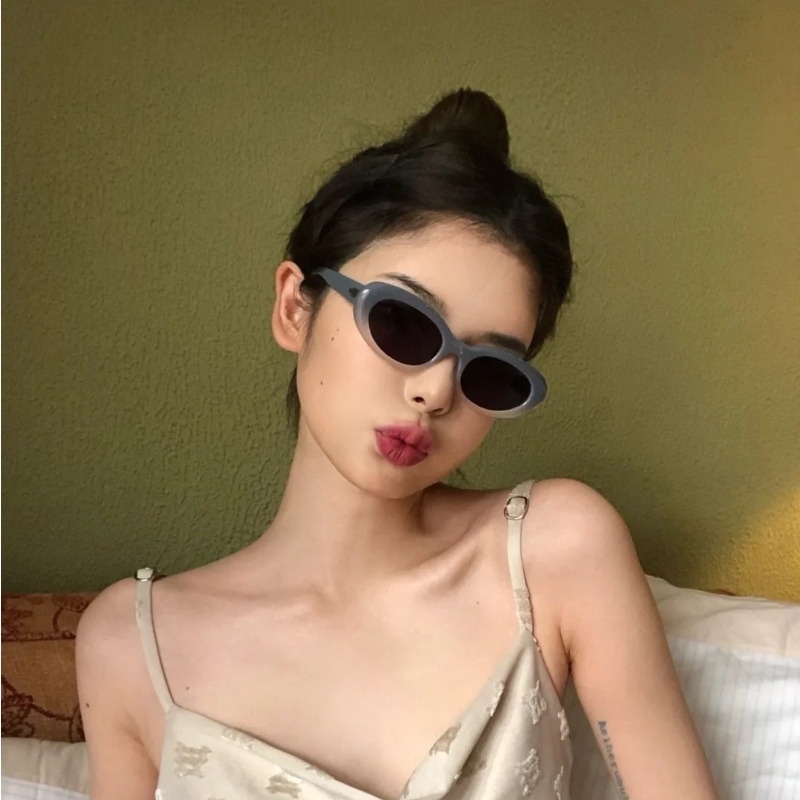 (KIQI-FASHION) COD Kính Mát Gọng Oval Chống Tia Uv400 Phong Cách Phương Tây Thời Trang Cho Nam Nữ