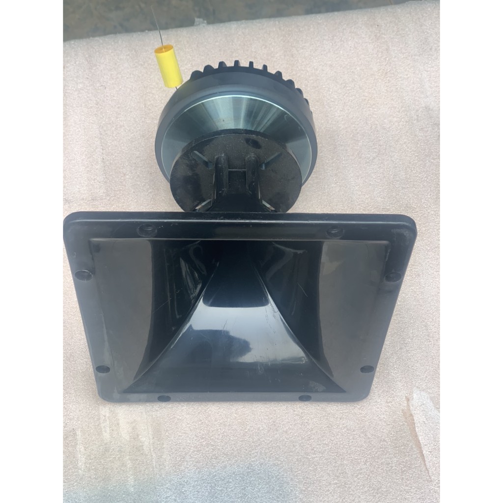 LOA TREBLE KÈN 450 RCF NẮP NHÔM + HỌNG 18X18+ TỤ XỊN 2.2 - NHẬP KHẨU - GIÁ 1 CÁI