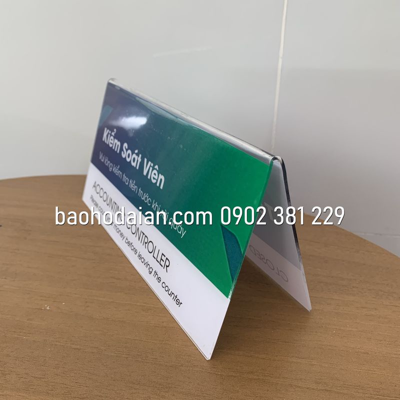 Bảng tên chức danh nghề nghiệp mica 2 mặt 10 x 20cm (theo yêu cầu)