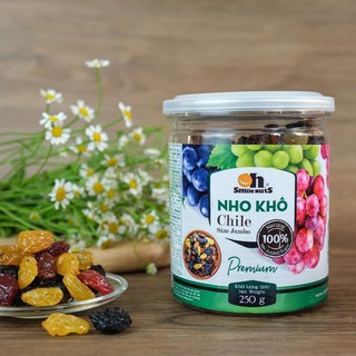 Nho khô mix Chile Smile Nuts hộp 250g