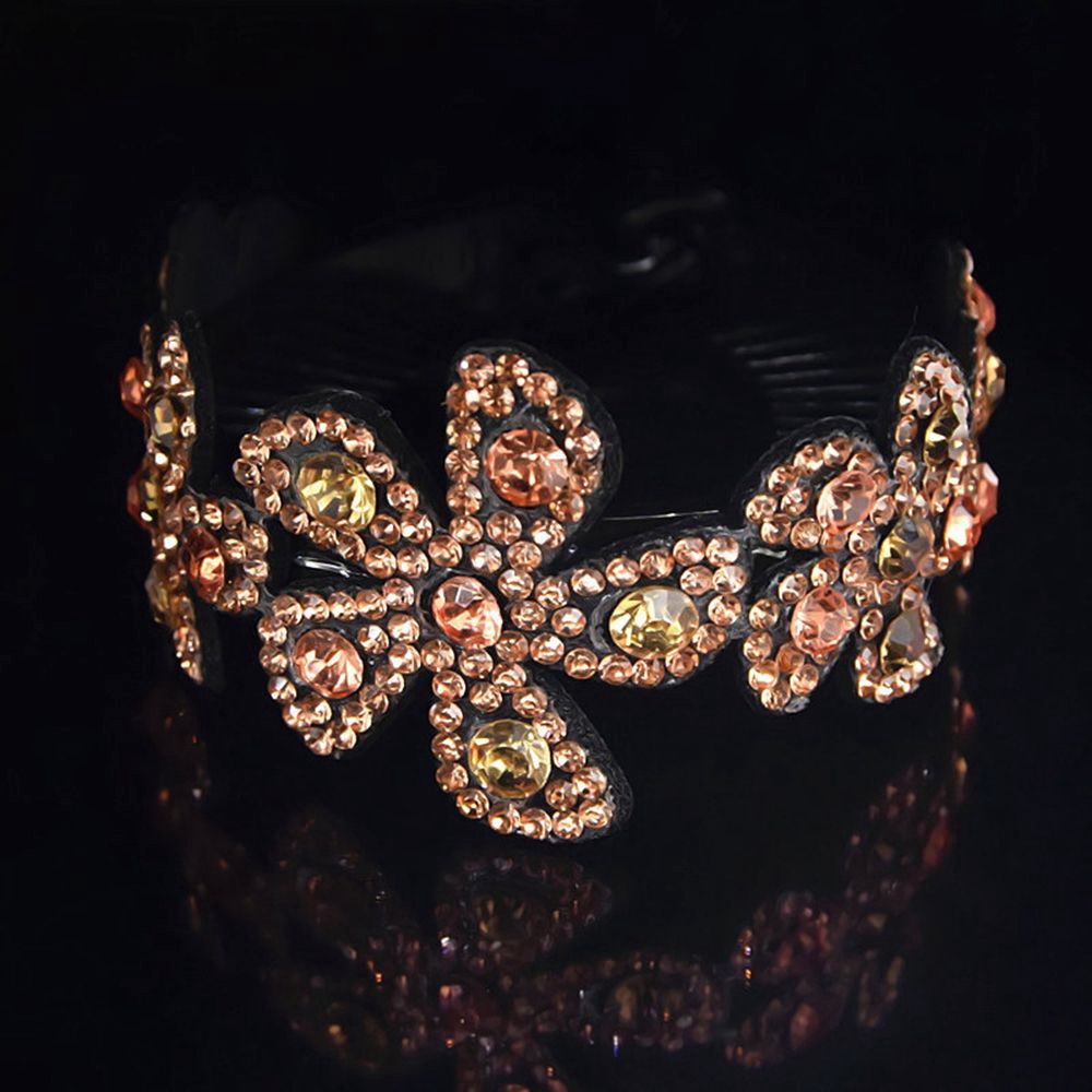 Kẹp tóc trang trí hình hoa cho nữ