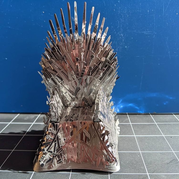 Mô Hình 3D Kim Loại Ngôi Báu Sắt Iron Throne