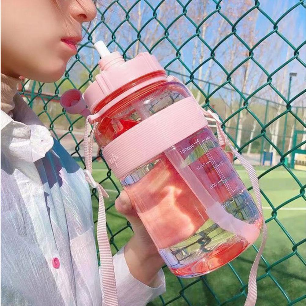 Bình Nước Thể Thao Dung Tích 2L V8R3 Không Chứa BPA