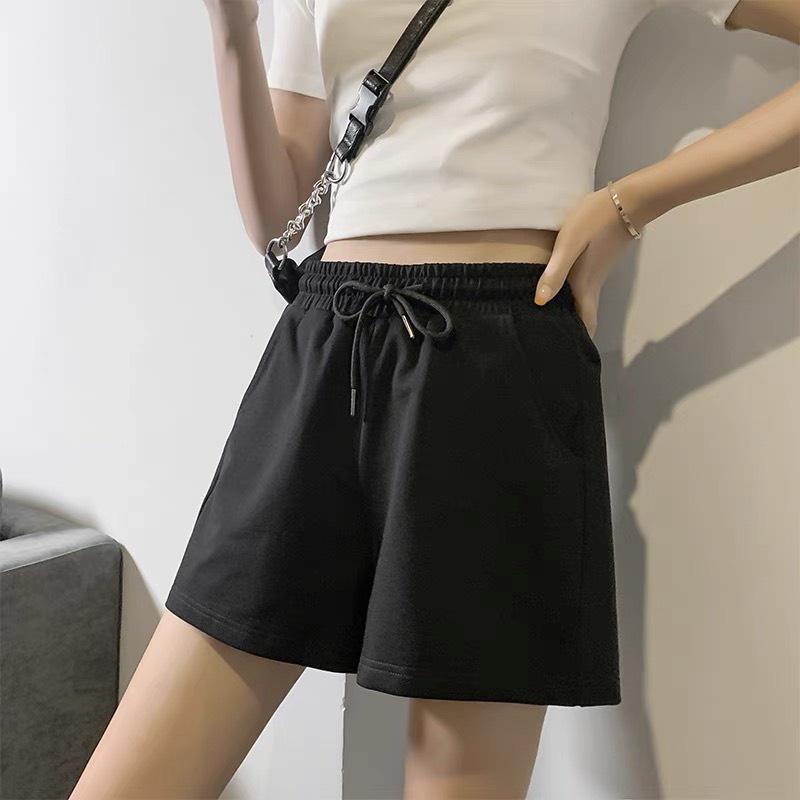 Quần đùi nữ mặc nhà chất thun tăm trắng đen sooc nữ cạp chun ulzzang Mophus MQ008