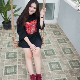 Áo thun tay lỡ hoa văn