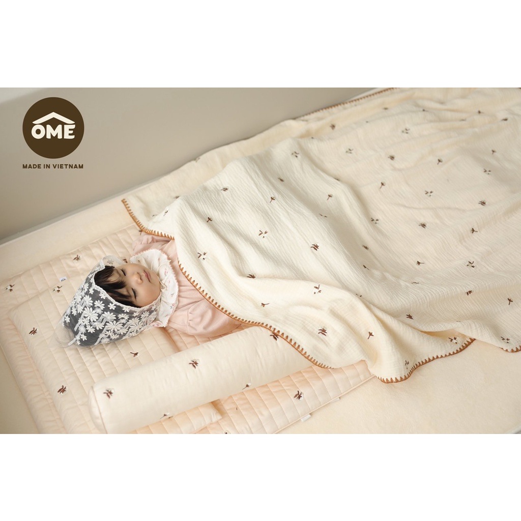 Gối cao su non kiêm lót đầu trần bông Ome chính hãng dùng cho bé từ sơ sinh đến 10 tuổi, chất liệu mềm mịn, thoáng mát