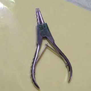 Kẹp xỏ khuyên kìm xỏ khuyên piercing dụng cụ xỏ khuyên inox