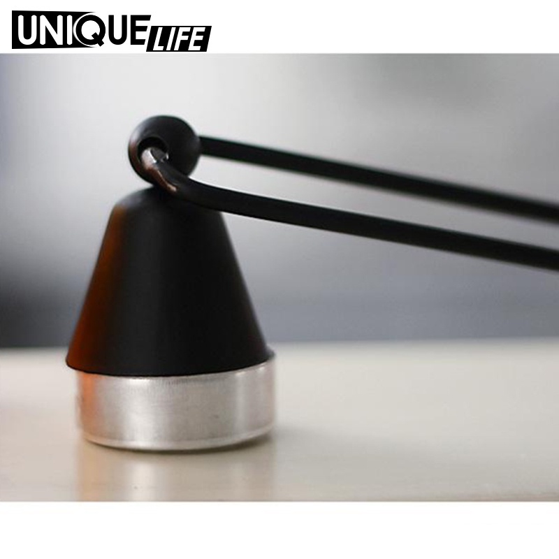 Dụng cụ chụp tắt nến hình nón độc đáo phong cách cổ điển