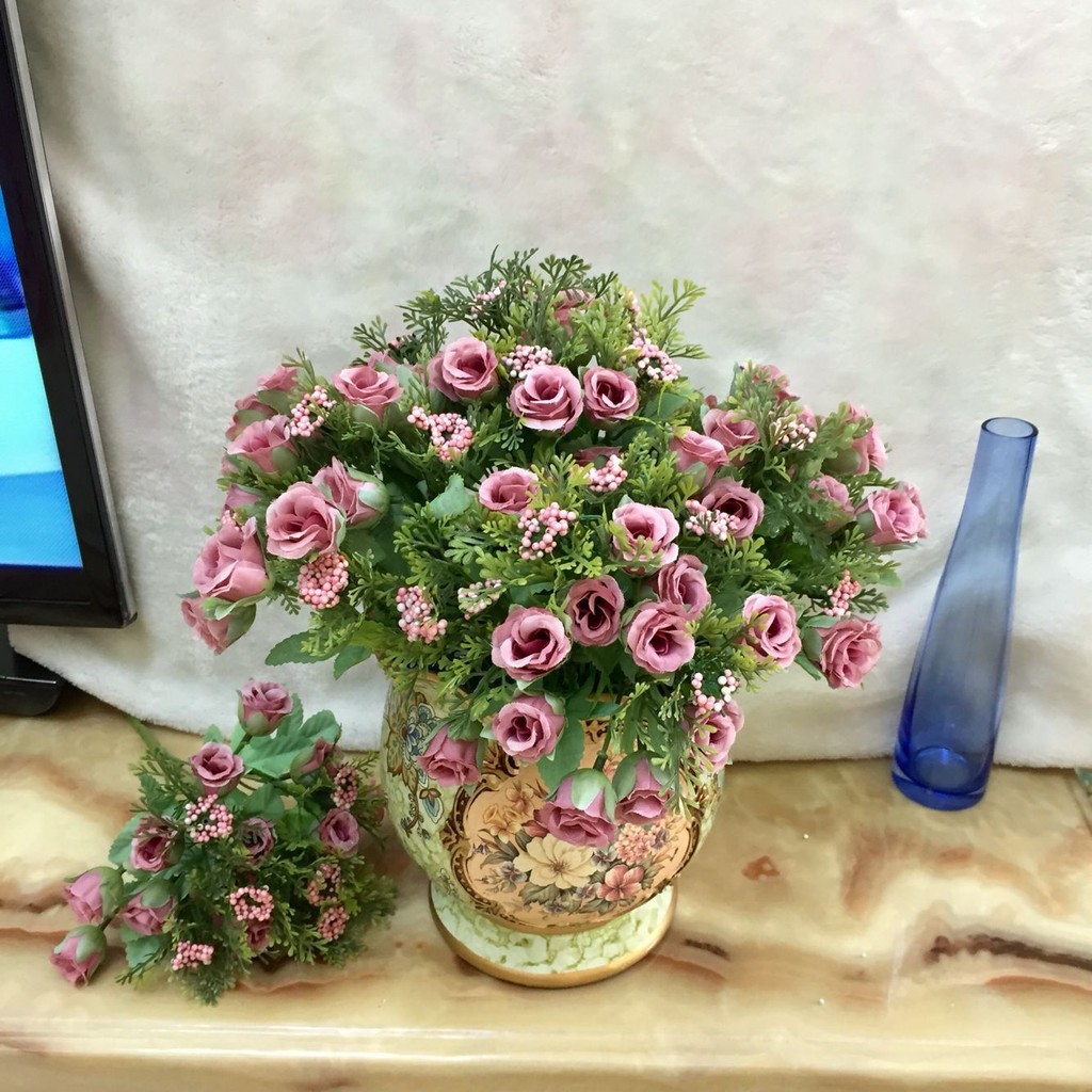 Nhánh hoa giả hoa trang trí, hồng bi cổ điển (không kèm lọ)
