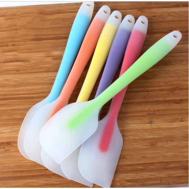 Dụng Cụ Làm Bánh Bằng Silicon Trong Suốt Tiện Lợi