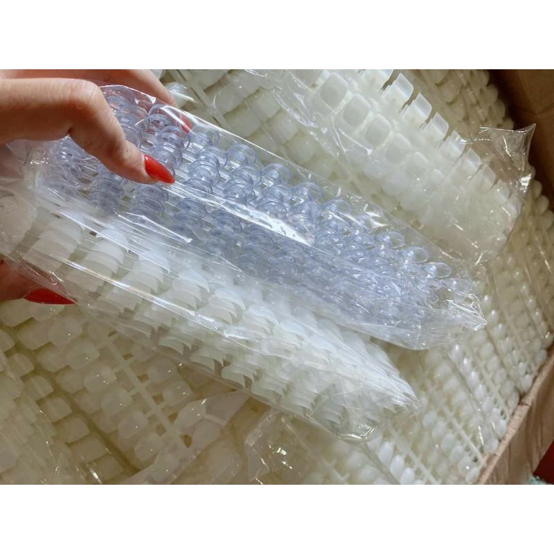 móng mẫu thanh đầu vuông (thanh 24 móng)