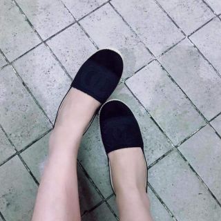 Giày Thái lan