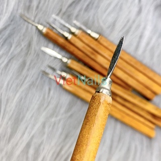 Bịch 05 Cây Lấy Khóe Móng Tay Móng Chân Cán Gỗ Siêu Bén