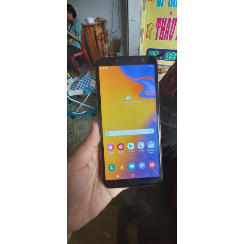 Điện thoại sam sung j4 plus
