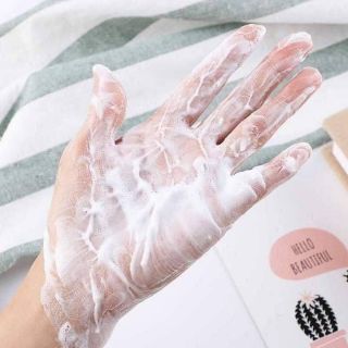 ( CÓ SẴN) SỮA RỬA MẶT SE KHÍT LỖ CHÂN LÔNG LABO LABO