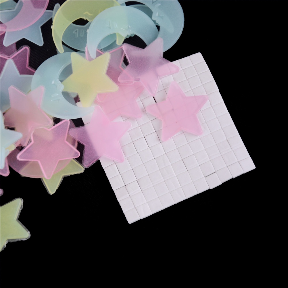 Bộ 100 Miếng Dán Dạ Quang Trang Trí Phòng Bé