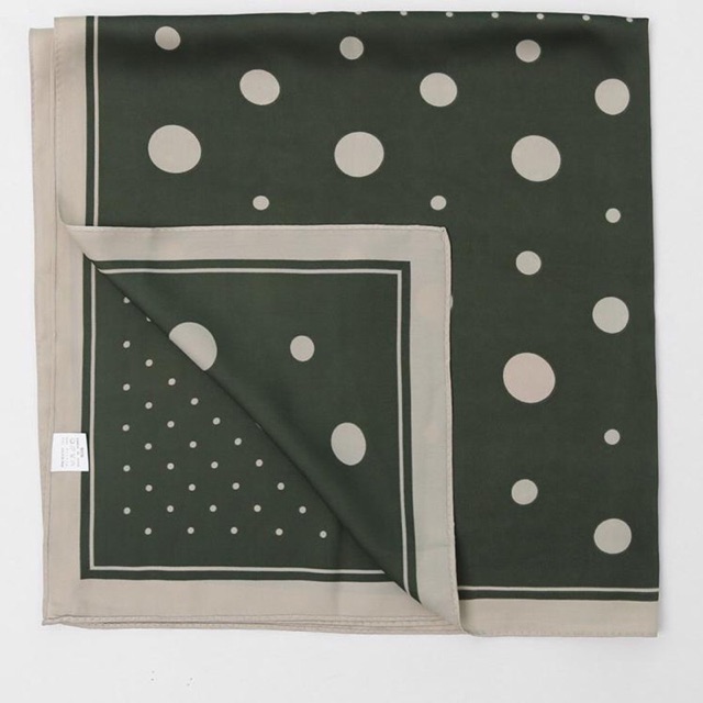 Khăn lụa vuông 70x70 turban quàng cổ,áo khăn yếm bandana thời trang đội đầu chấm bi- Maben