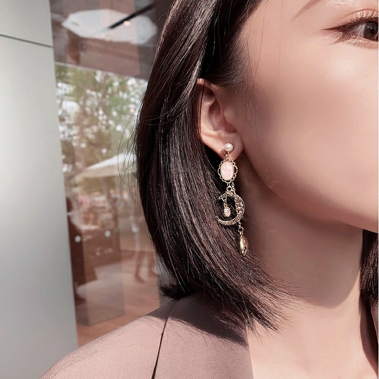 Bông tai bất đối xứng mặt trăng và ngôi sao MS109