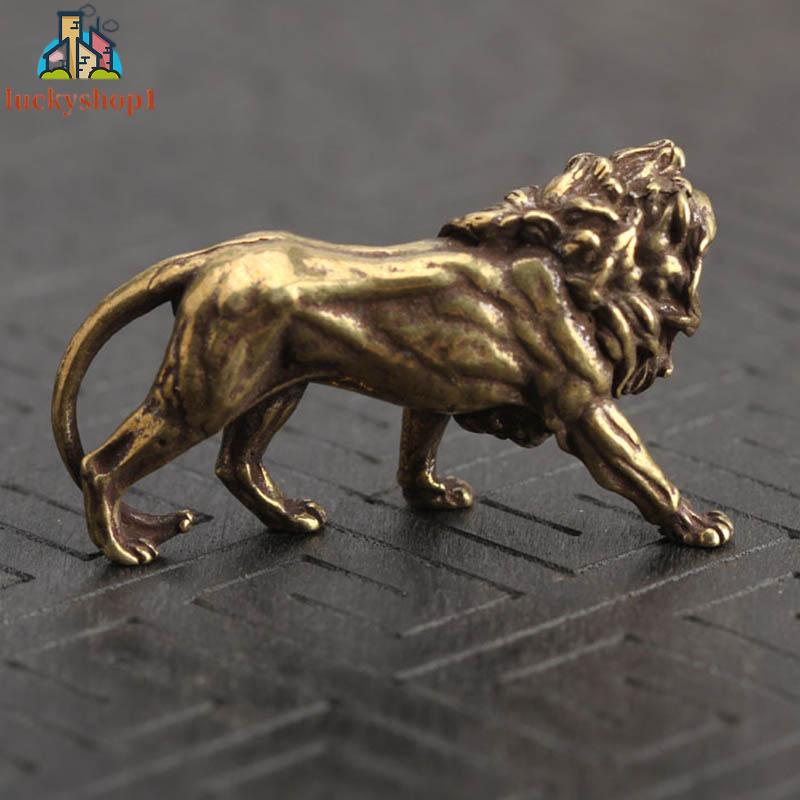 Bronze miniature lion king statue retro fashion technology