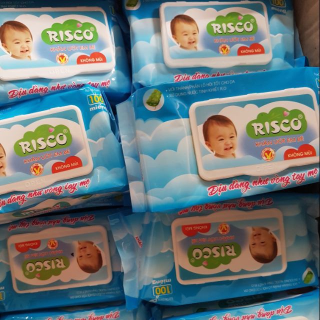 Khăn Ướt Không Mùi Baby Risco 100 Tờ .