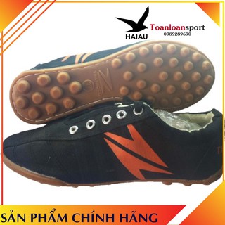 Giầy đá bóng đinh thăng long